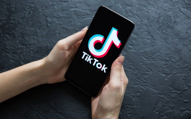 Host Live Streaming TikTok