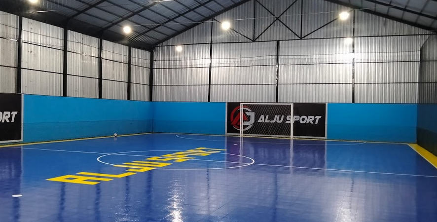 11. lapangan futsal